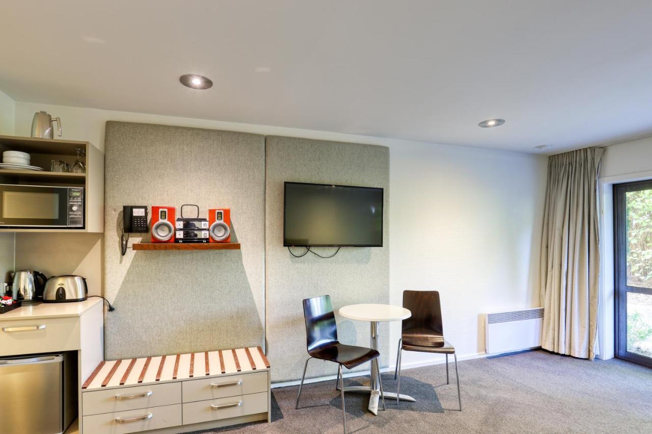 Garden Court Suites&Apartments Queenstown Extérieur photo